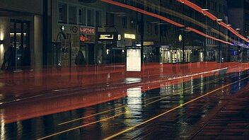 Bild: Straße bei Nacht