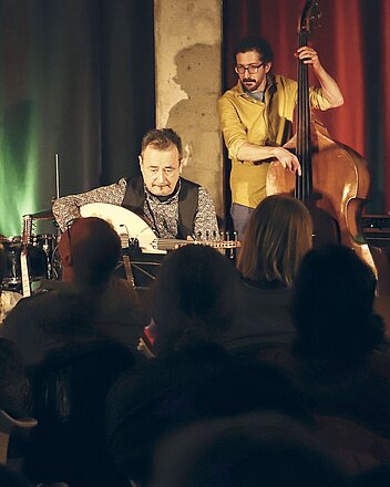 Bild: Konzert der Gruppe Harrycane Orchestra in der vh Ulm