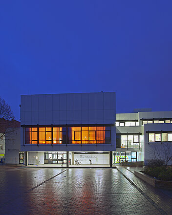 Bild: EinsteinHaus im Dunkeln