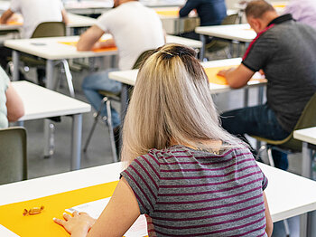 Bild: Sprachprüfung an der vh ulm