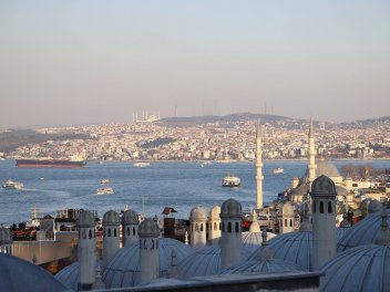Landschaftsbild einer türkischen Großstadt