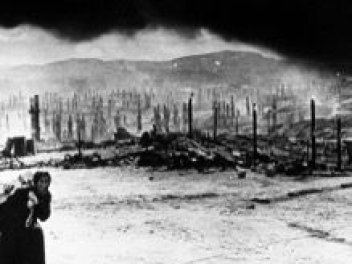 Jewgeni Chaldej, Murmansk 1941, Verbrannte Erde